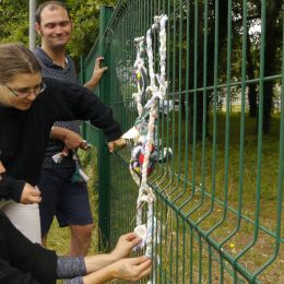 Les Ateliers A Ciel Ouvert Creations Participatives Realisations Audiovisuelles Cote A Cote Et Face A Face Tisser Les Barrieres 26